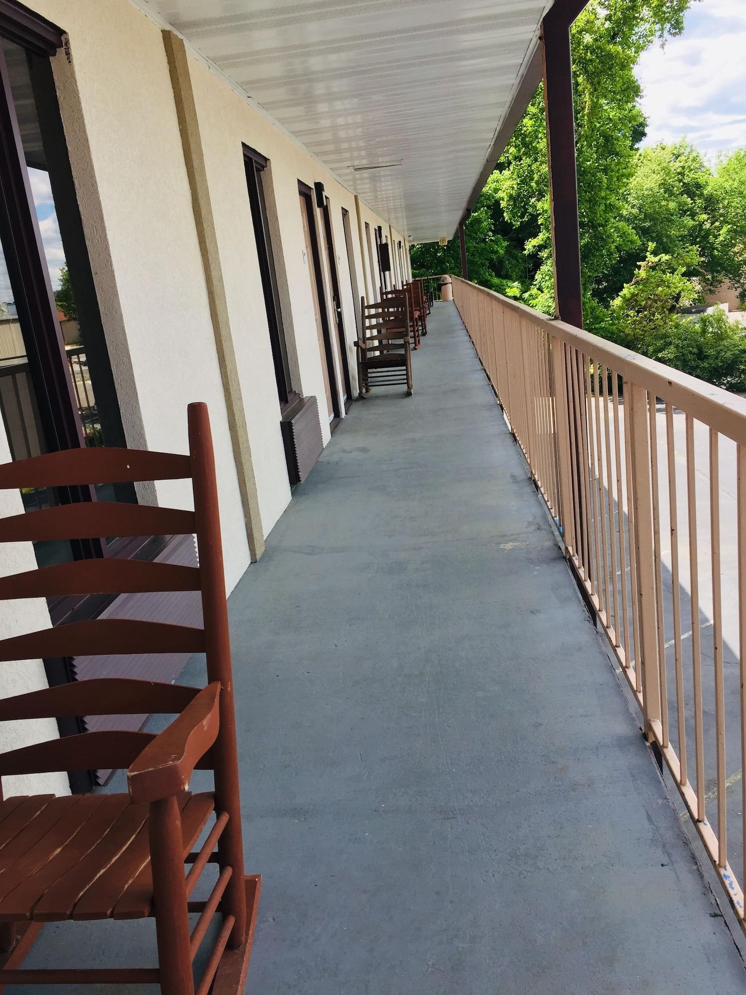 Bear Mount Inn & Suites Pigeon Forge Kültér fotó