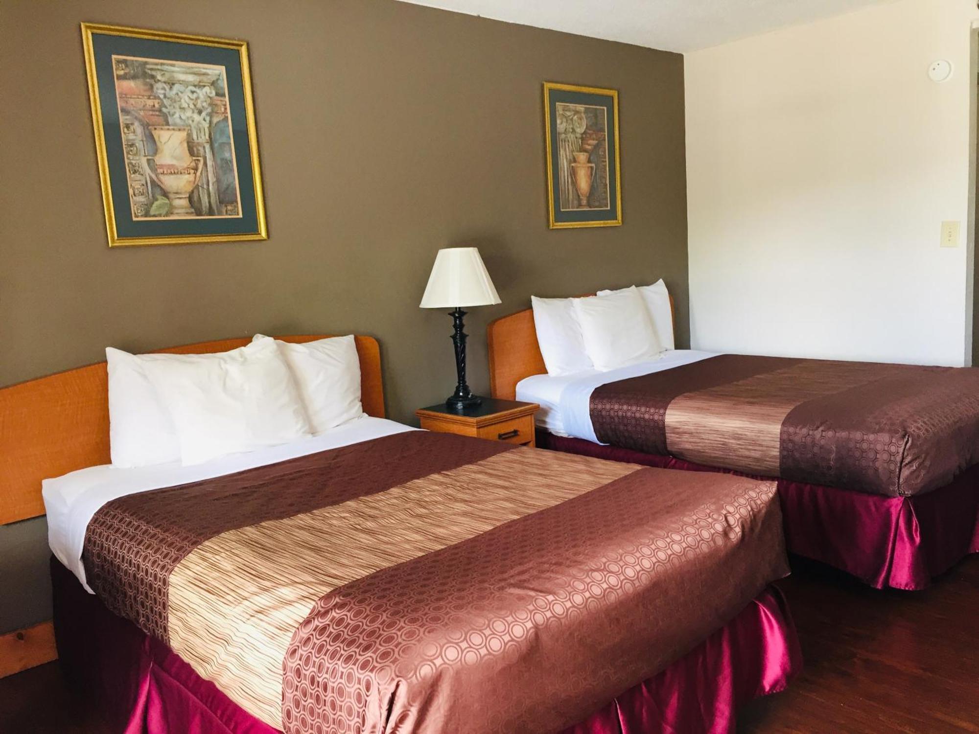 Bear Mount Inn & Suites Pigeon Forge Szoba fotó