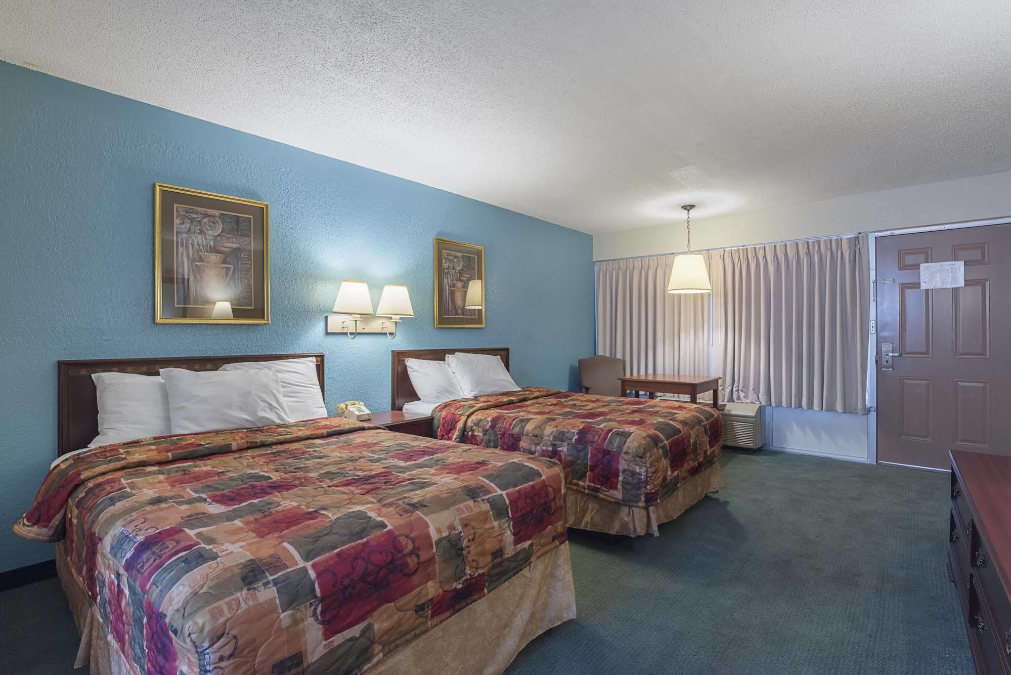 Bear Mount Inn & Suites Pigeon Forge Kültér fotó