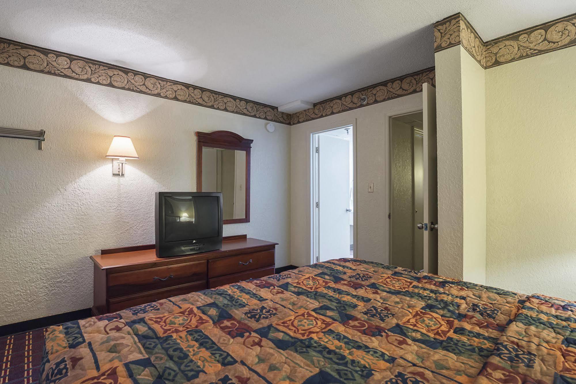 Bear Mount Inn & Suites Pigeon Forge Kültér fotó